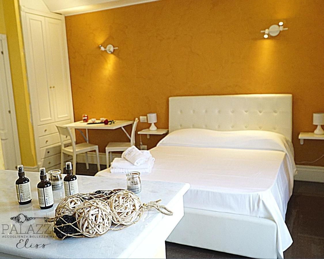 B&B Palazzo Eliss Di Bartocci Srl Margherita Di Savoia Exterior foto